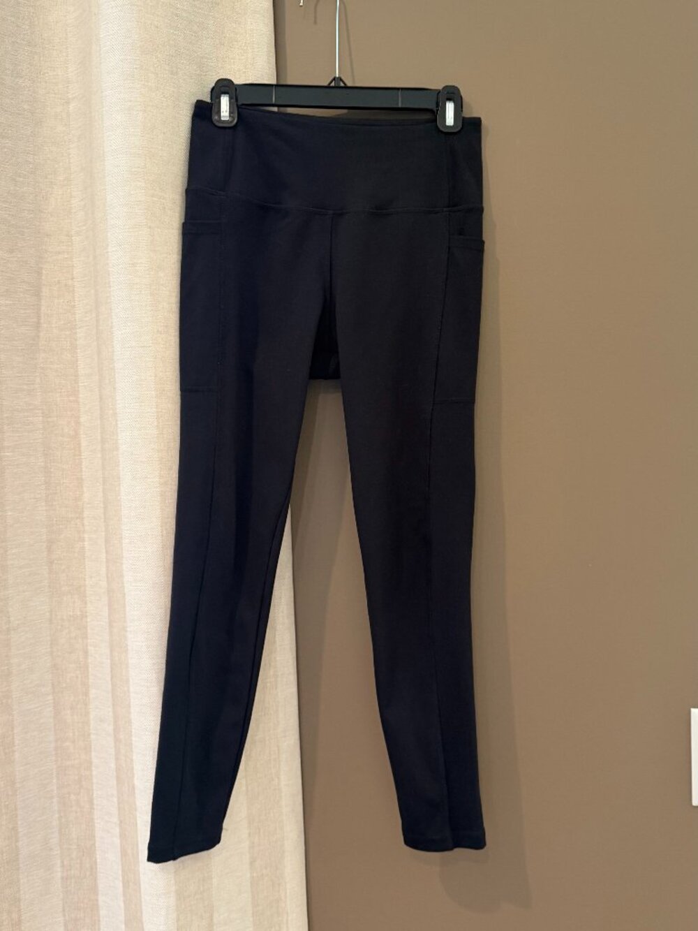 Women's Danskin Black Leggings Activewear Yoga Neutral, Size Medium